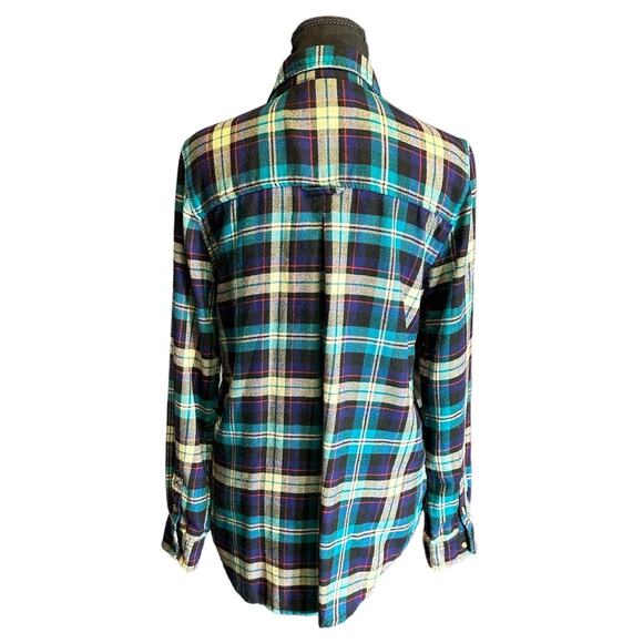 American Eagle Ahh-Mazingly Soft Green Boyfriend Fit Flannel Button Down Size M - Picture 3 of 8
